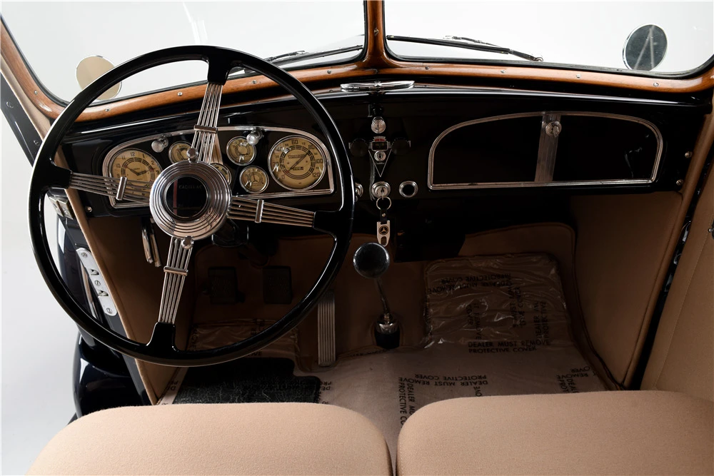 1934 Cadillac V-12 - Image 4 of 8