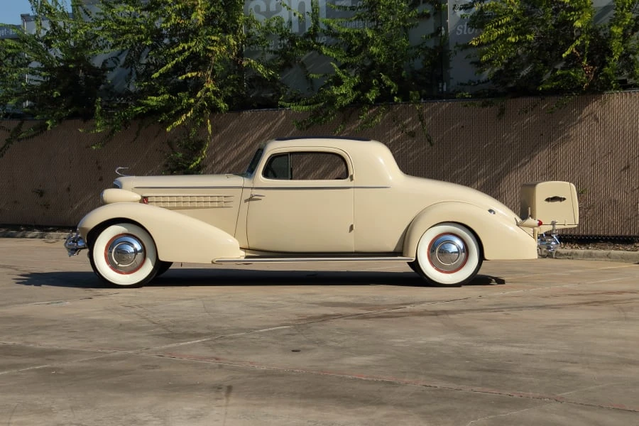 1934 Cadillac Series 70 & 75 - Image 2 of 27