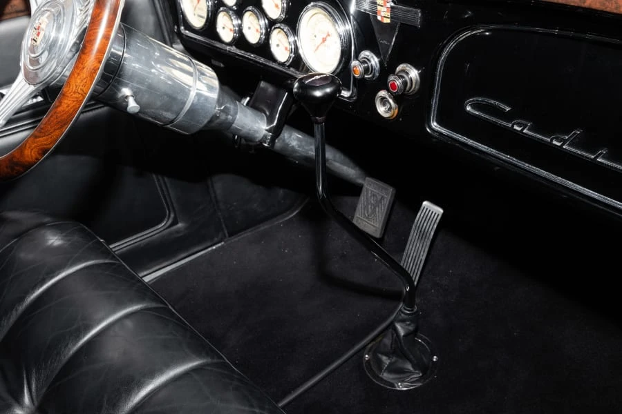1934 Cadillac V-12 - Image 22 of 24