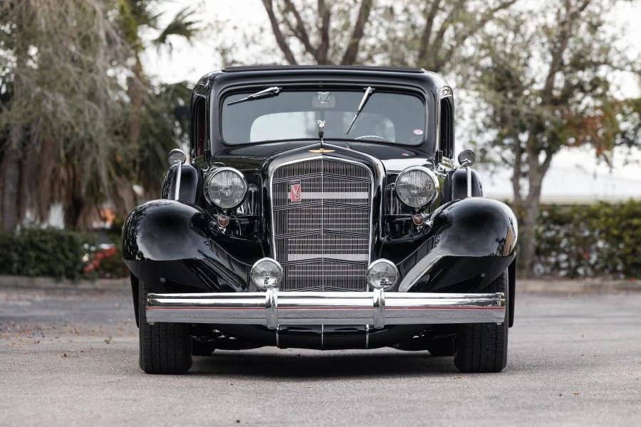 1934 Cadillac V-12 - Image 4 of 24