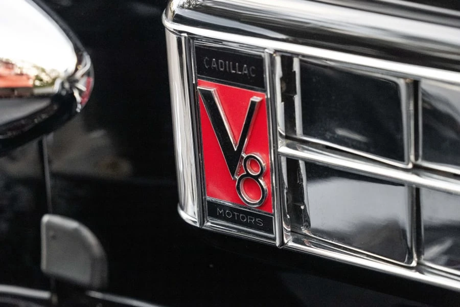 1934 Cadillac V-12 - Image 13 of 24