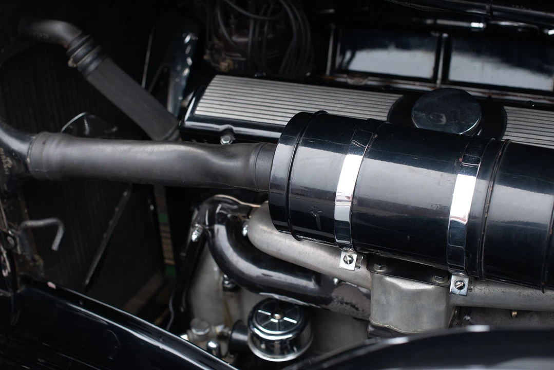 1934 Cadillac V-12 - Image 21 of 31