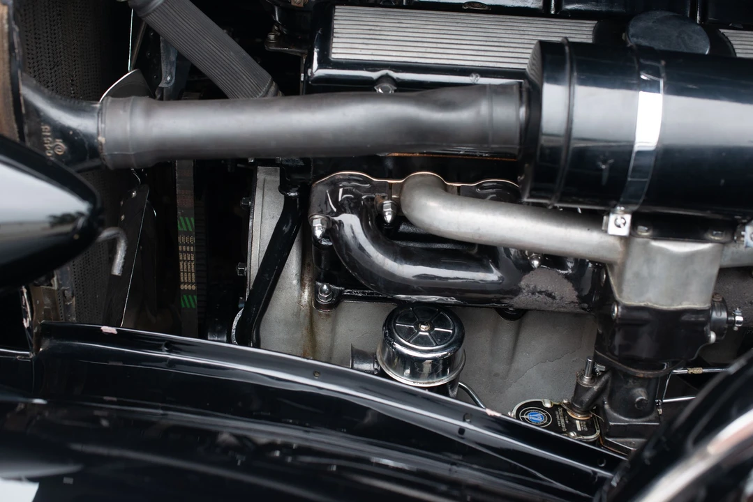 1934 Cadillac V-12 - Image 19 of 31