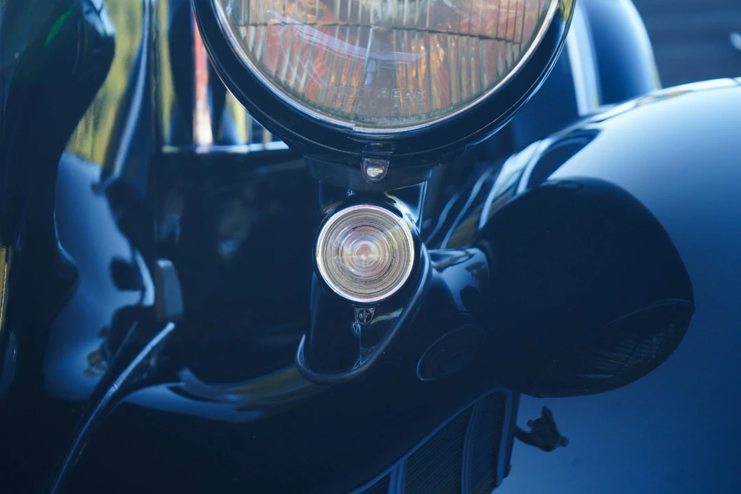 1934 Cadillac V-12 - Image 27 of 31