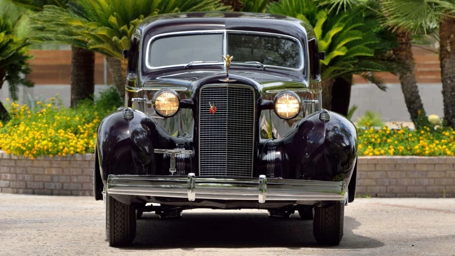 1934 Cadillac V-12 - Image 14 of 31