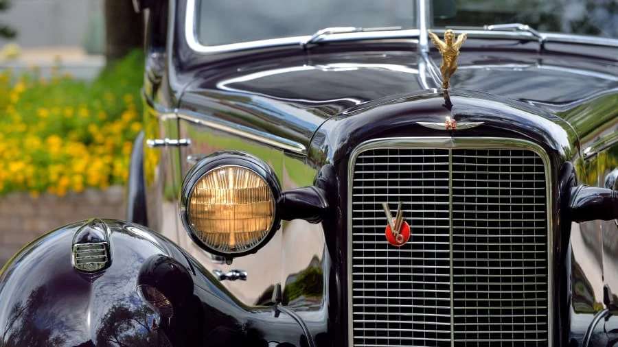 1934 Cadillac V-12 - Image 18 of 31