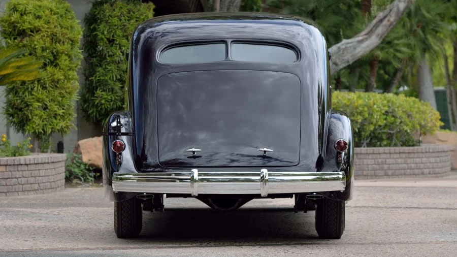 1934 Cadillac V-12 - Image 20 of 31