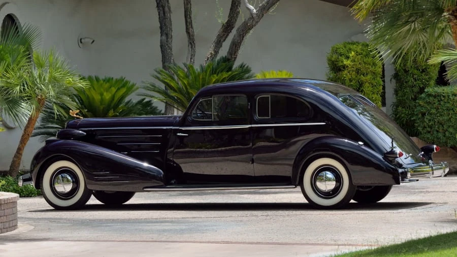 1934 Cadillac V-12 - Image 23 of 31