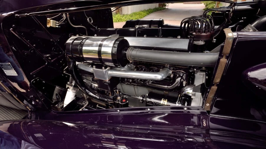 1934 Cadillac V-12 - Image 24 of 31