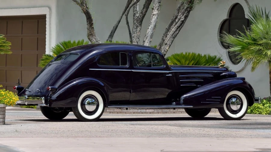 1934 Cadillac V-12 - Image 30 of 31