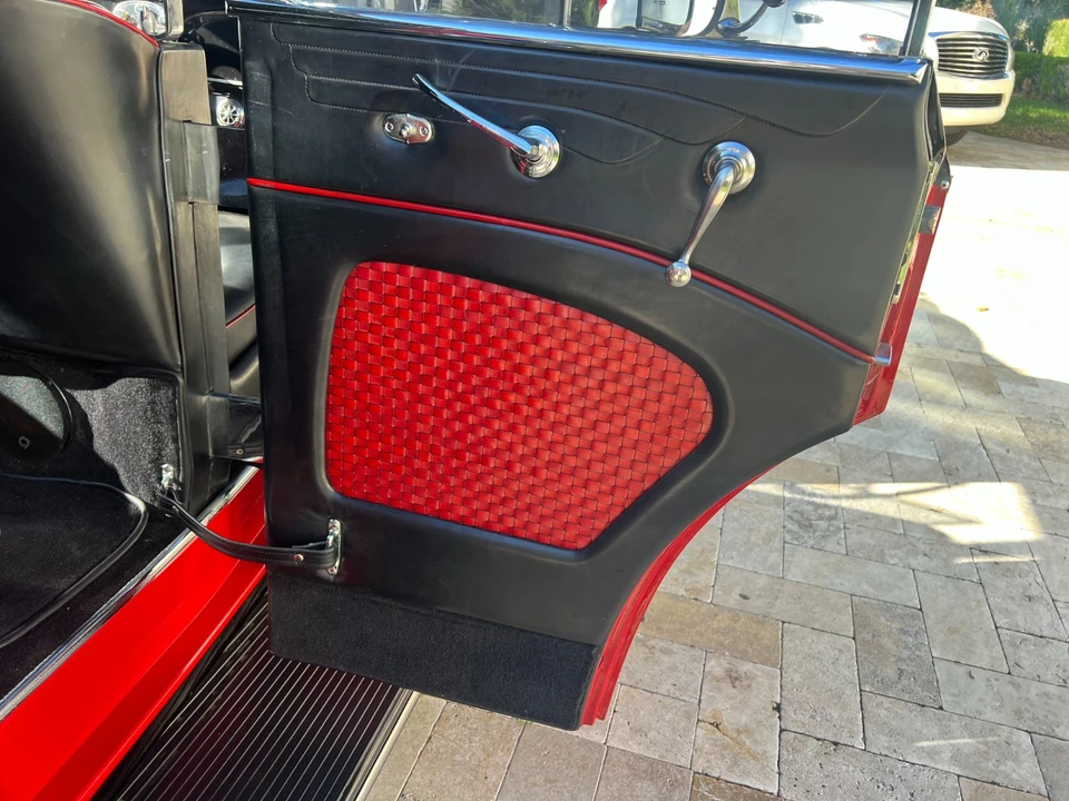 1934 Cadillac - Image 20 of 31