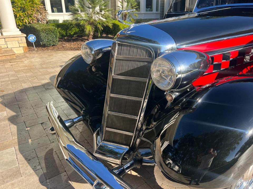 1934 Cadillac - Image 17 of 31