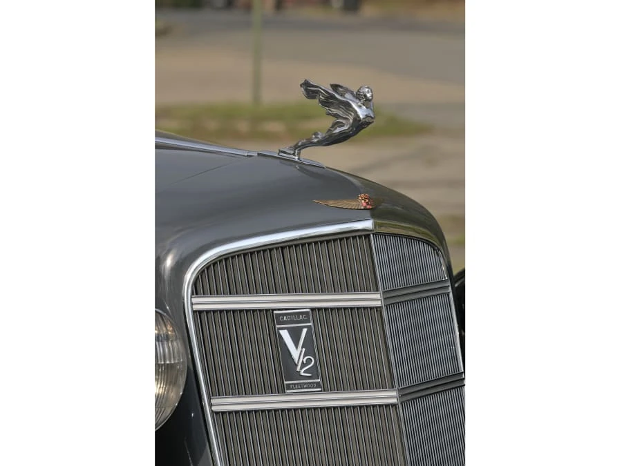 1934 Cadillac V-12 - Image 7 of 8