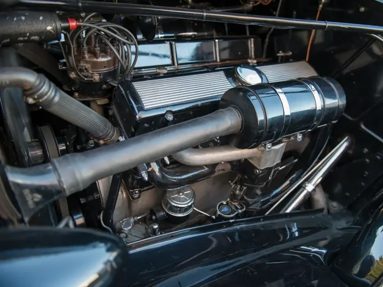 1934 Cadillac V-12 - Image 21 of 24