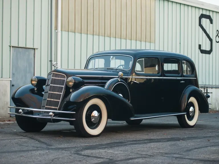 1934 Cadillac V-12 - Image 2 of 24