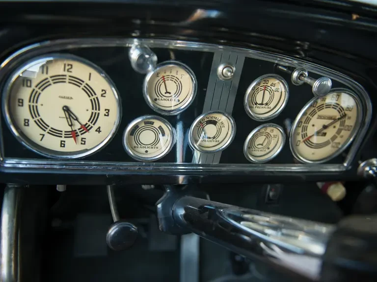 1934 Cadillac V-12 - Image 17 of 24