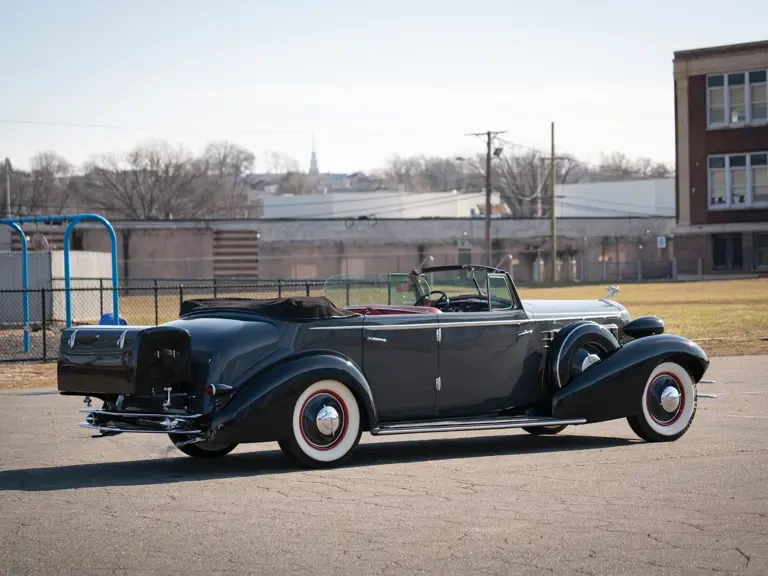 1934 Cadillac V-12 - Image 3 of 25