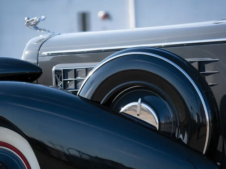 1934 Cadillac V-12 - Image 19 of 25