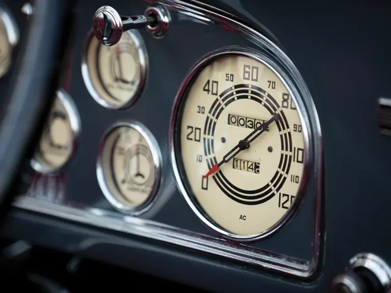 1934 Cadillac V-12 - Image 13 of 25