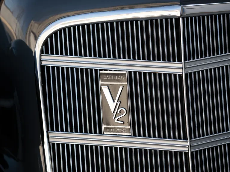 1934 Cadillac V-12 - Image 8 of 25