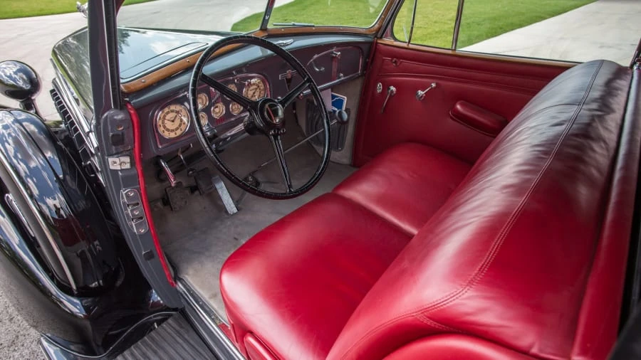 1934 Cadillac V-12 - Image 4 of 12