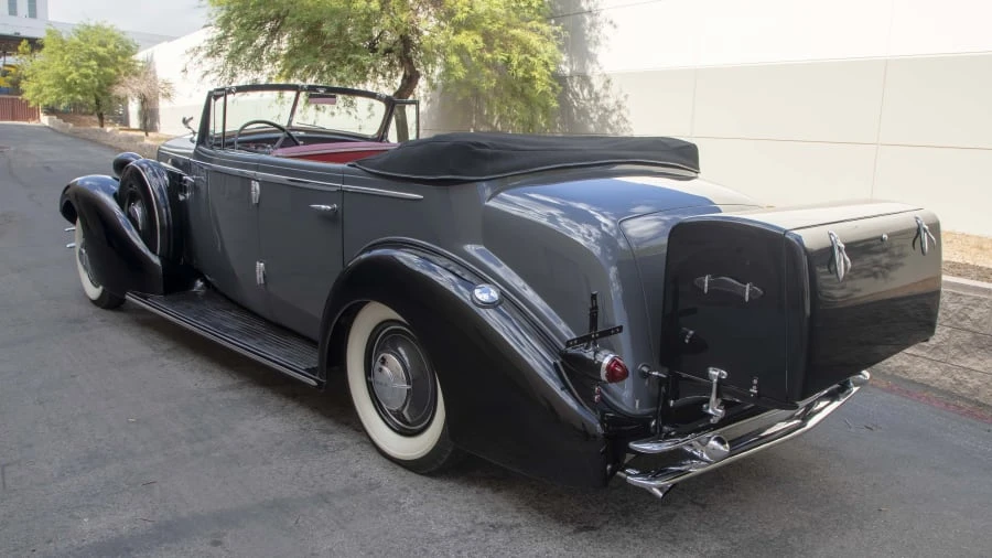 1934 Cadillac V-12 - Image 3 of 20