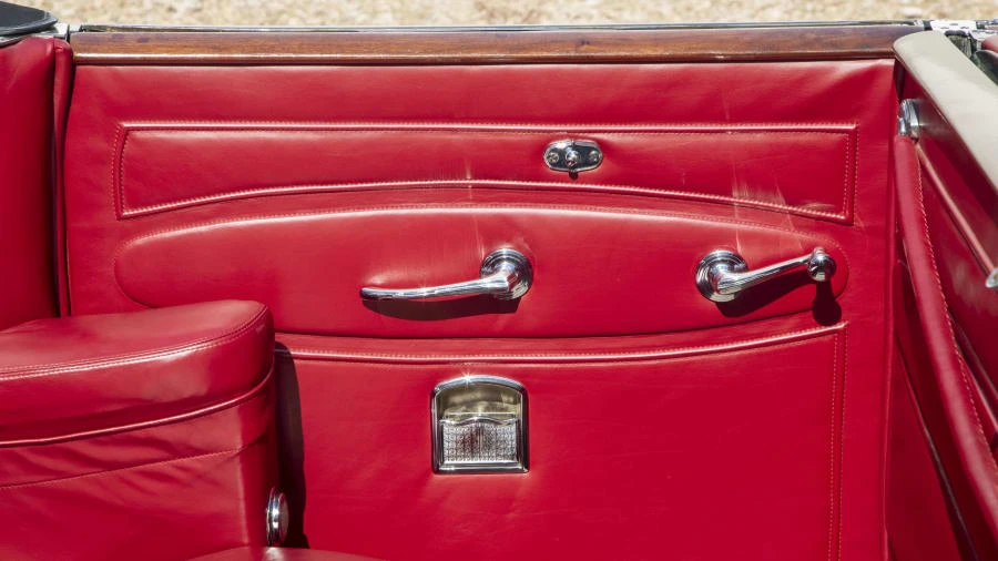 1934 Cadillac V-12 - Image 9 of 20
