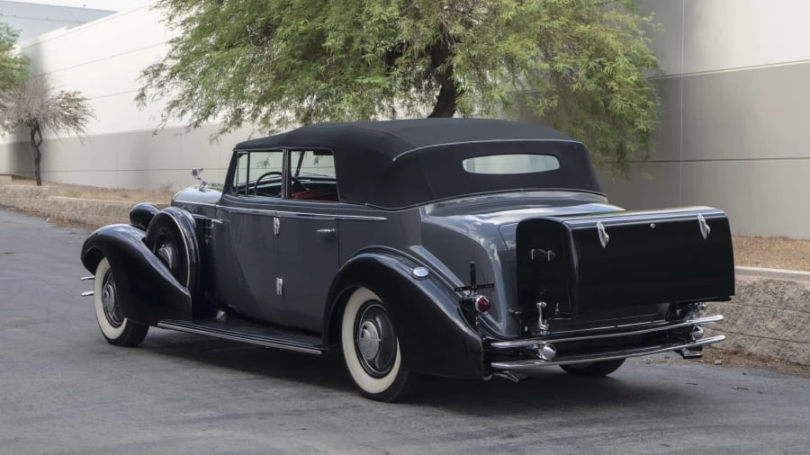 1934 Cadillac V-12 - Image 15 of 20