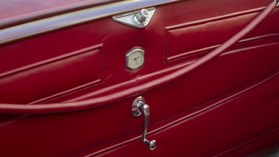 1934 Cadillac V-12 - Image 18 of 20