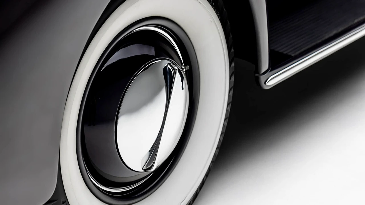 1934 Cadillac V-12 - Image 27 of 31