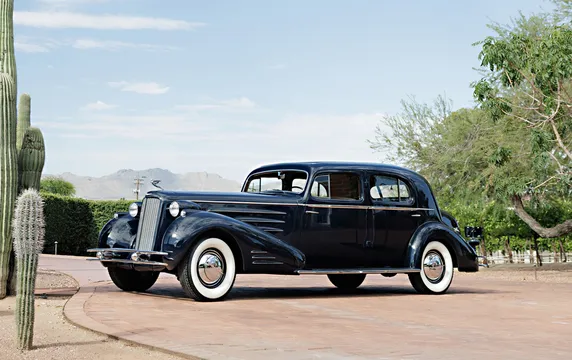 1934 Cadillac V-16 Series 452D Town Sedan