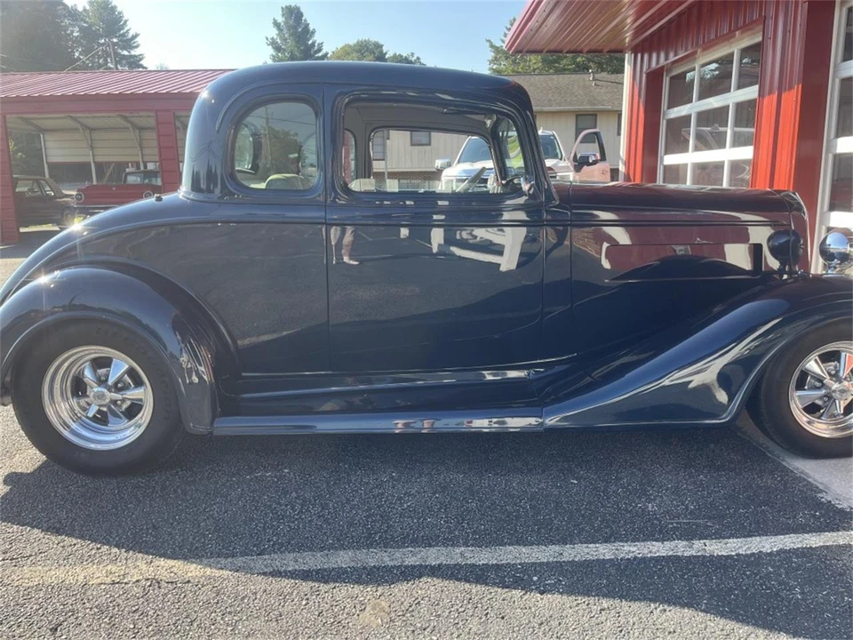 1934 Chevrolet Standard & Master & Master Deluxe & Special Deluxe - Image 2 of 16