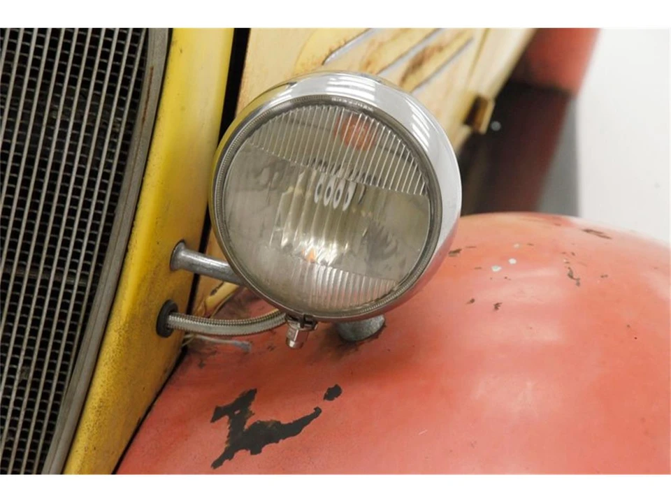 1934 Chevrolet Standard & Master & Master Deluxe & Special Deluxe - Image 13 of 31