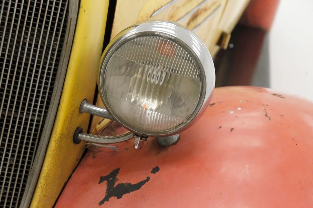 1934 Chevrolet Standard & Master & Master Deluxe & Special Deluxe - Image 13 of 31