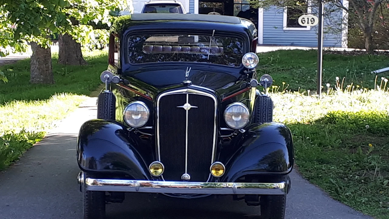 1934 Chevrolet Standard & Master & Master Deluxe & Special Deluxe - Image 3 of 31