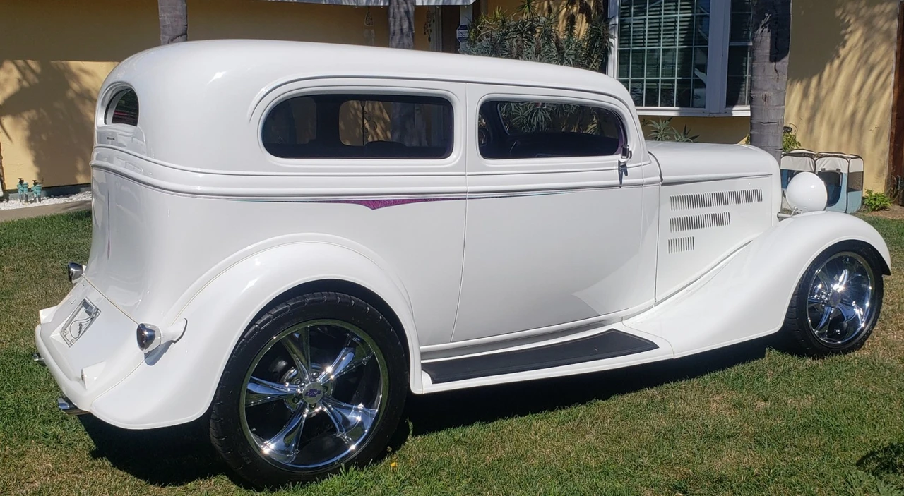 1934 Chevrolet Standard & Master & Master Deluxe & Special Deluxe - Image 30 of 30