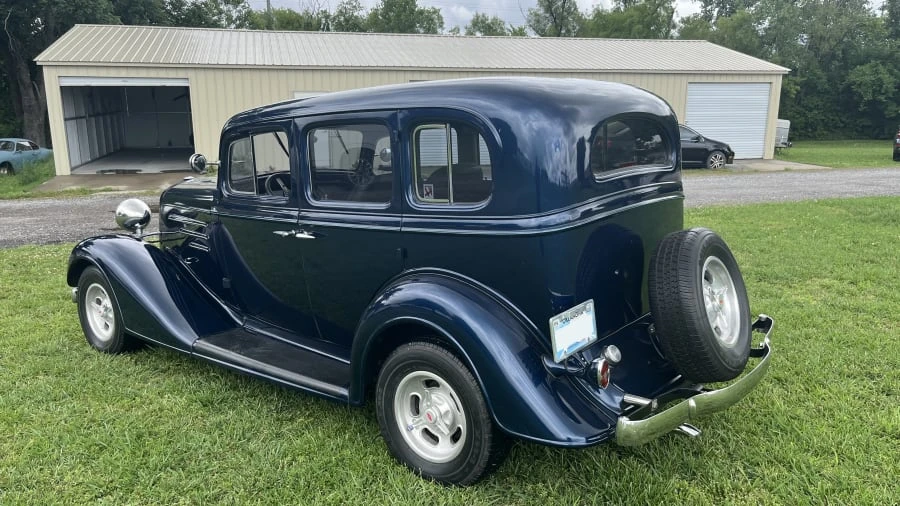1934 Chevrolet Standard & Master & Master Deluxe & Special Deluxe - Image 2 of 4