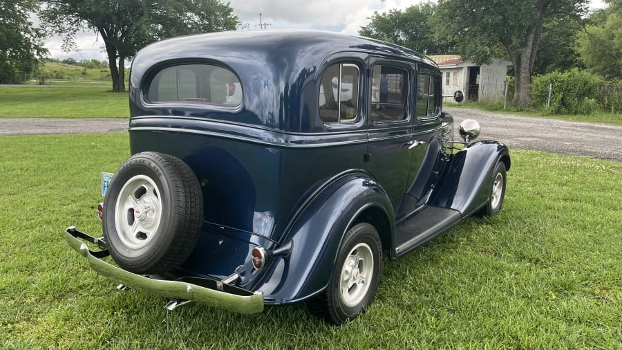 1934 Chevrolet Standard & Master & Master Deluxe & Special Deluxe - Image 3 of 4