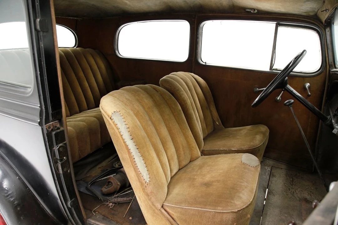 1934 Chevrolet Standard & Master & Master Deluxe & Special Deluxe - Image 29 of 31