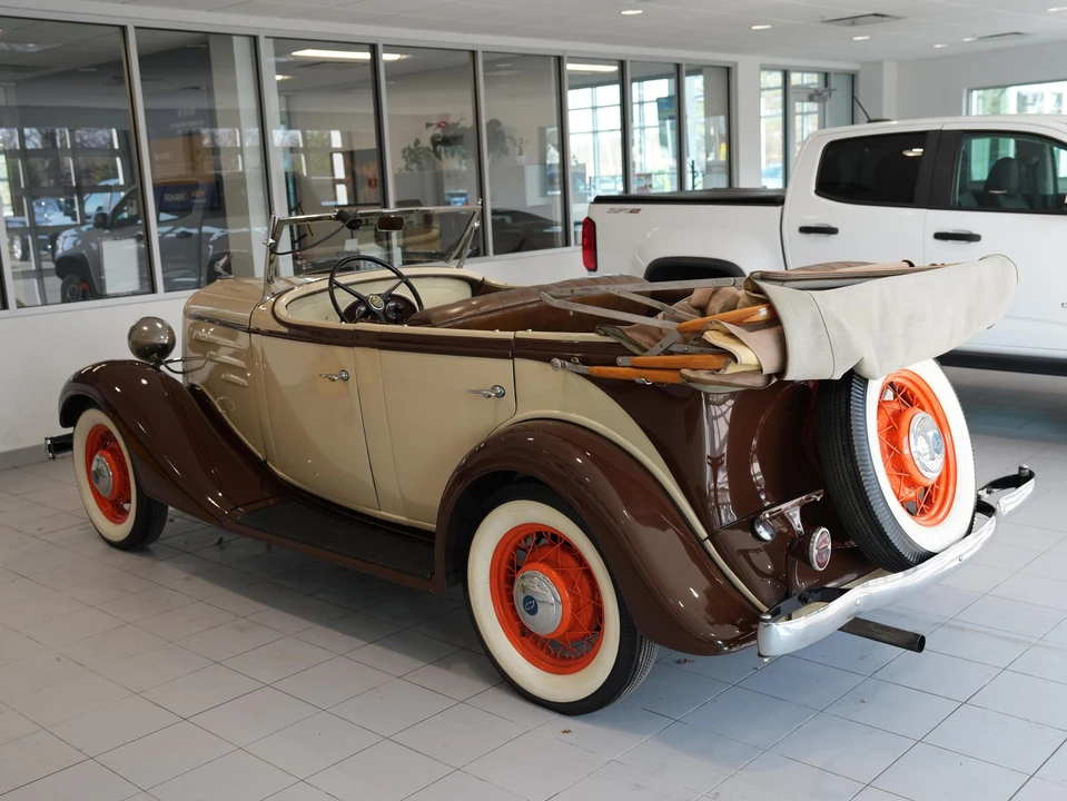 1934 Chevrolet Standard & Master & Master Deluxe & Special Deluxe - Image 8 of 31
