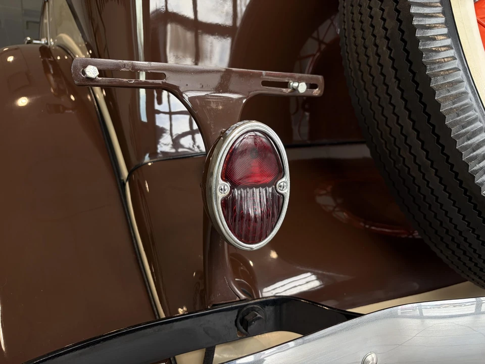 1934 Chevrolet Standard & Master & Master Deluxe & Special Deluxe - Image 25 of 31