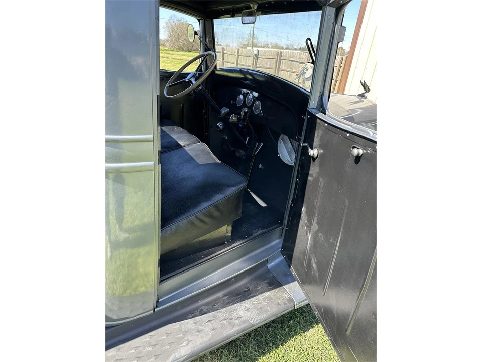 1934 Chevrolet Pickup 2nd Gen - Image 10 of 18