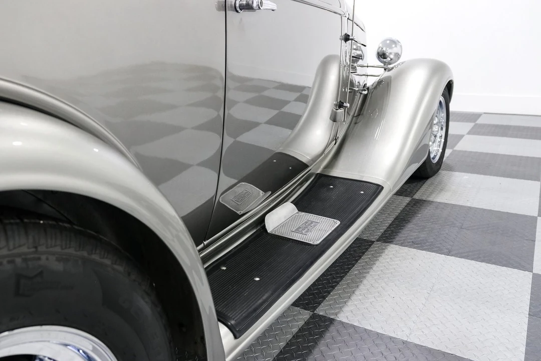 1934 Chevrolet - Image 25 of 31