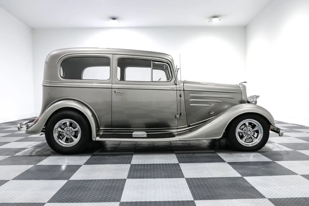 1934 Chevrolet - Image 8 of 31