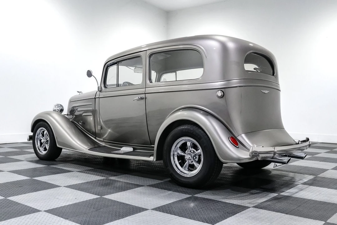 1934 Chevrolet - Image 5 of 31