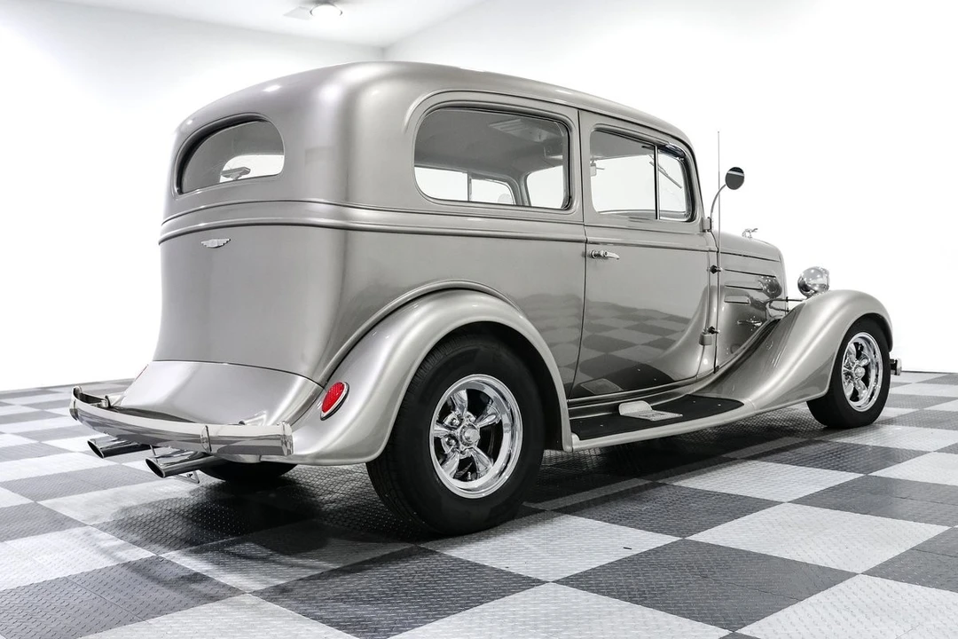1934 Chevrolet - Image 7 of 31