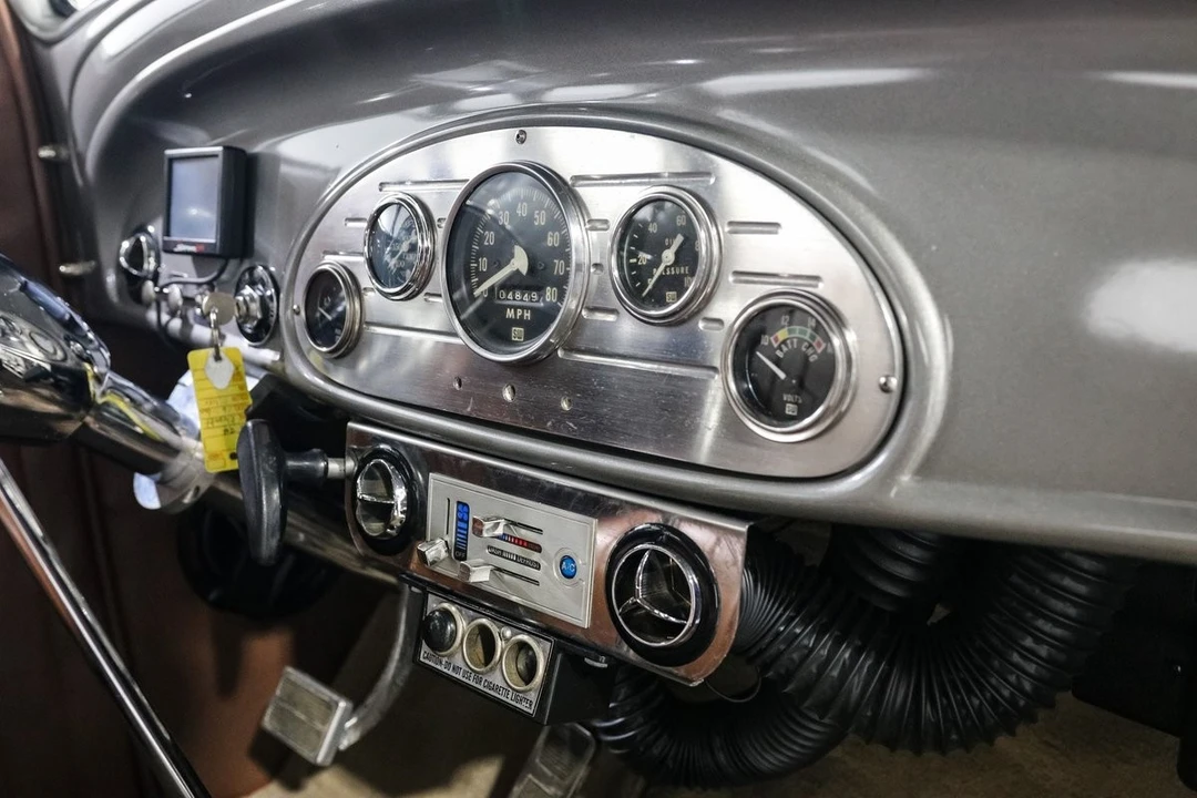1934 Chevrolet - Image 18 of 31