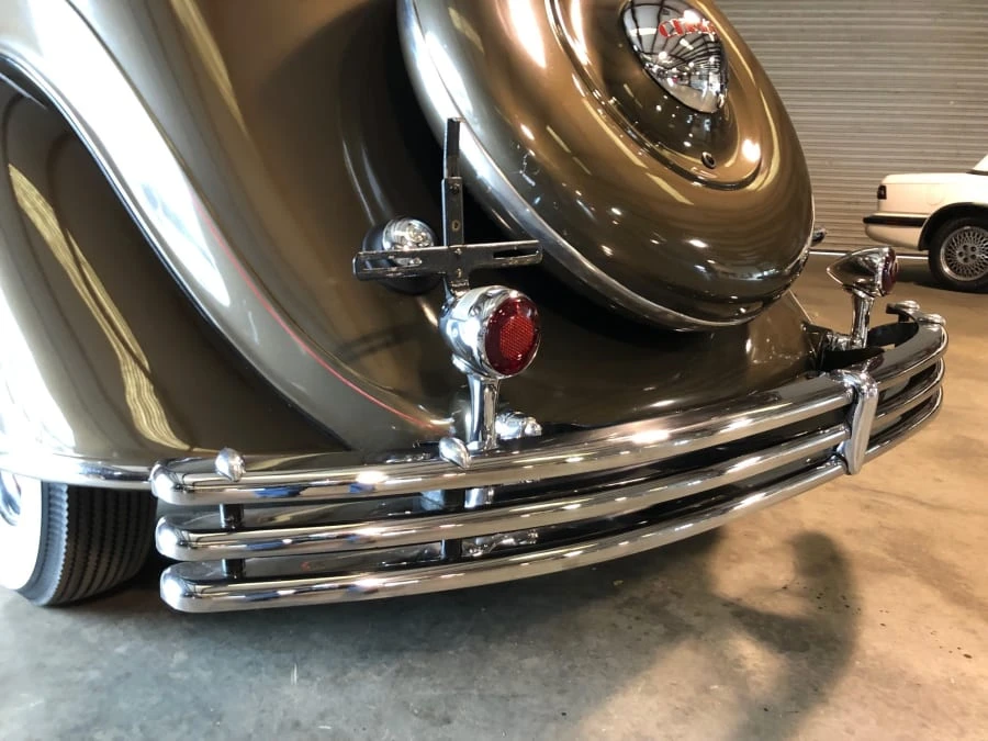 1934 Chrysler Airflow - Image 8 of 12