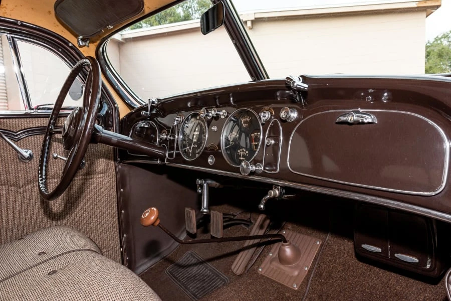 1934 Chrysler Airflow - Image 4 of 12