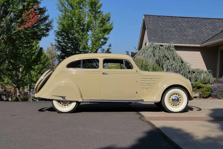 1934 Chrysler Airflow - Image 14 of 31